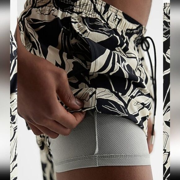 Express Hybrid Swim Shorts XL Blue White Abstract Leaf Pattern - Picture 3 of 11